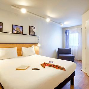 Ibis Lorient Centre Gare